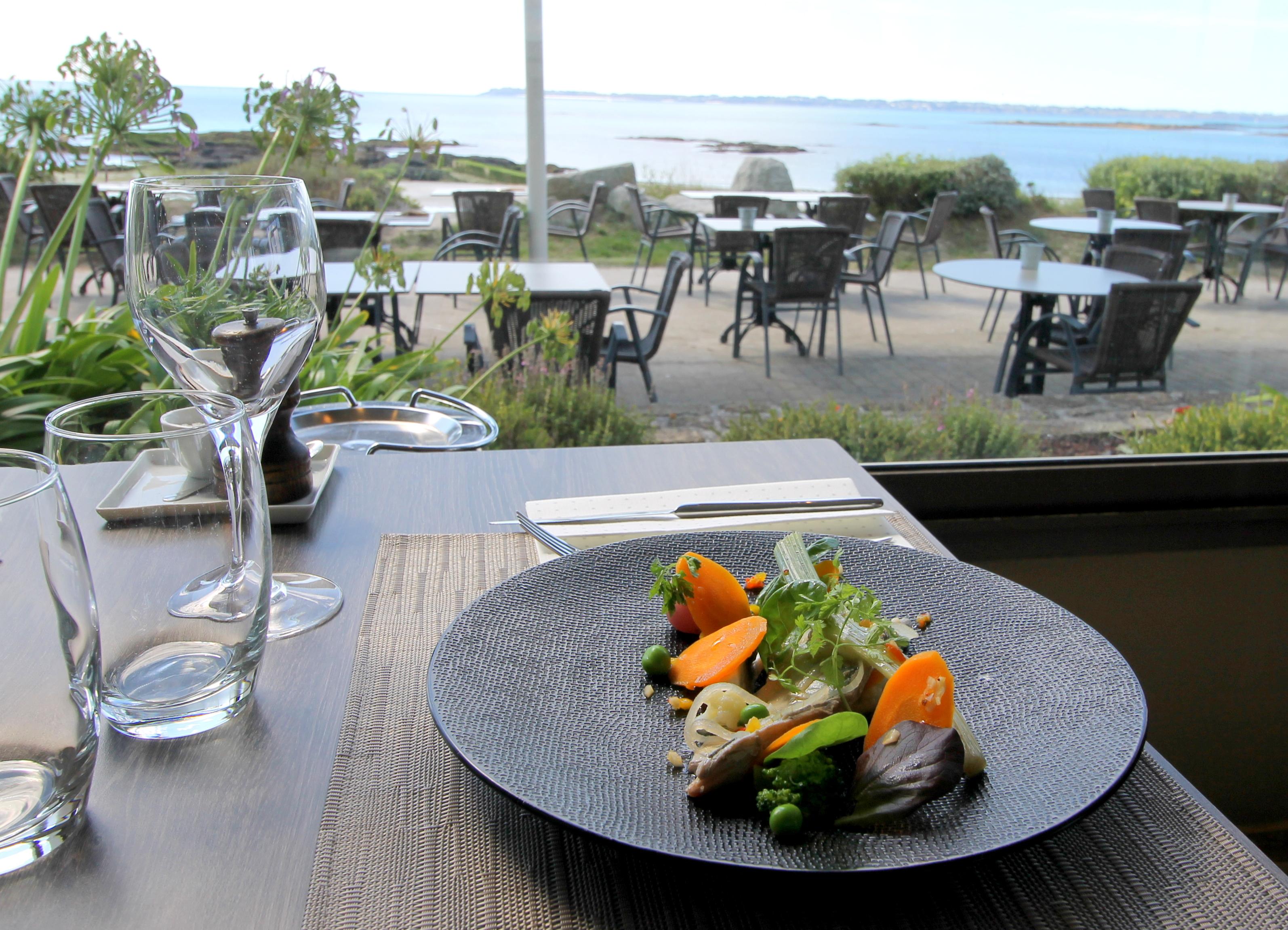 Logis Hotel & Restaurant Les Mouettes - Larmor Plage, Proche De Lorient Esterno foto
